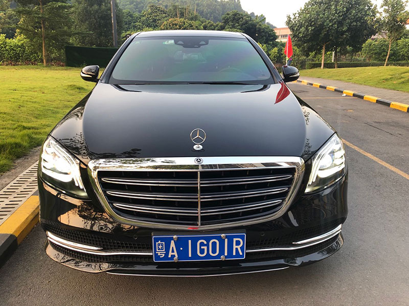 奔馳S500L